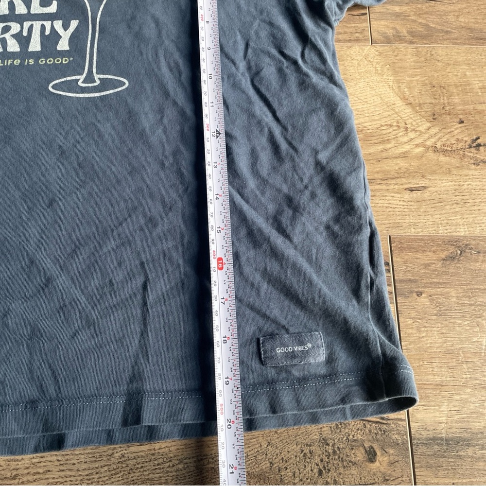 Life Is Good WomenI Like it Dirty Martini Short Sleeve Crusher Boxy Tee Sz Med - Picture 7 of 8